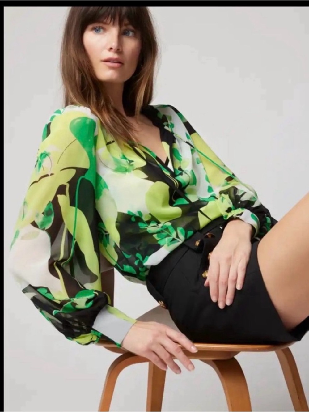 WHBM Women’s Green Floral V-Neck Blouse with matching camisole